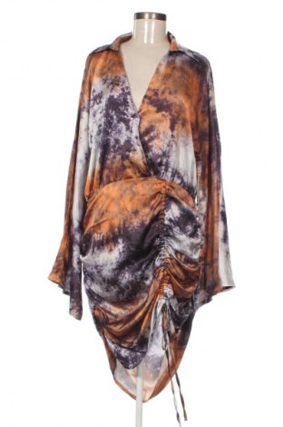 Šaty  Pretty Little Thing, Velikost XL, Barva Vícebarevné, Cena  371,00 Kč
