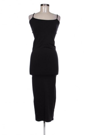 Φόρεμα Pretty Little Thing, Μέγεθος M, Χρώμα Μαύρο, Τιμή 23,53 €