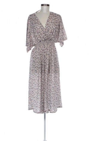 Kleid Pull&Bear, Größe L, Farbe Mehrfarbig, Preis € 15,99