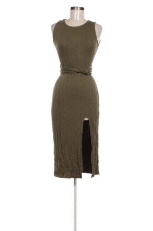Kleid Toi & Moi, Größe M, Farbe Grün, Preis 27,99 €