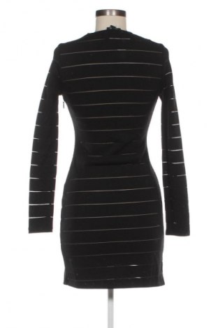 Рокля Topshop, Размер M, Цвят Черен, Цена 48,99 лв.