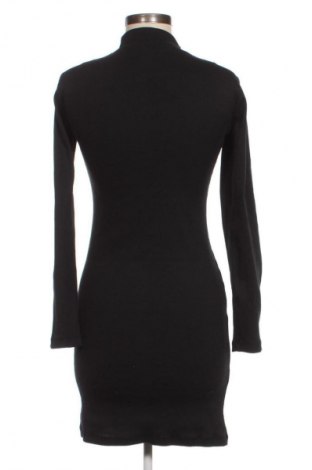 Rochie Trendyol, Mărime M, Culoare Negru, Preț 337,50 Lei