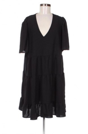 Ruha Trendyol, Méret XL, Szín Fekete, Ár 9 576 Ft
