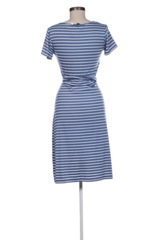 Kleid Trendyol, Größe M, Farbe Mehrfarbig, Preis 24,99 €
