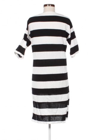 Kleid Unbranded, Größe M, Farbe Mehrfarbig, Preis € 11,99