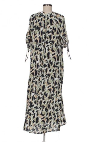 Sukienka Vero Moda, Rozmiar M, Kolor Kolorowy, Cena 172,99 zł