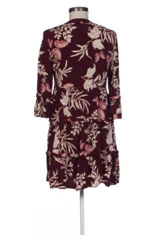 Φόρεμα Vero Moda, Μέγεθος M, Χρώμα Πολύχρωμο, Τιμή 13,81 €