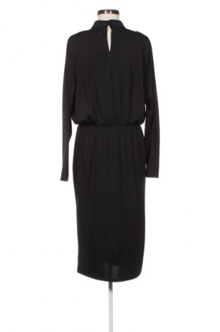 Kleid Y.A.S, Größe M, Farbe Schwarz, Preis € 41,98