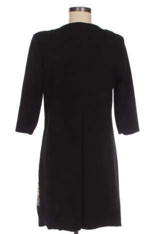 Рокля Zara, Размер M, Цвят Многоцветен, Цена 34,00 лв.