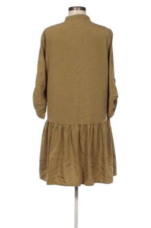 Рокля Zara, Размер L, Цвят Зелен, Цена 39,00 лв.