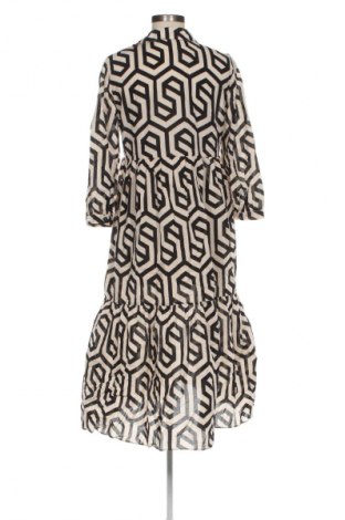 Kleid Zara, Größe M, Farbe Mehrfarbig, Preis 26,99 €