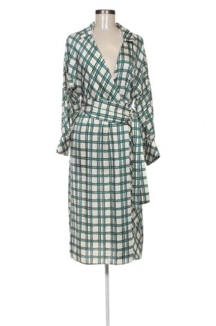 Рокля Zara, Размер M, Цвят Многоцветен, Цена 62,99 лв.