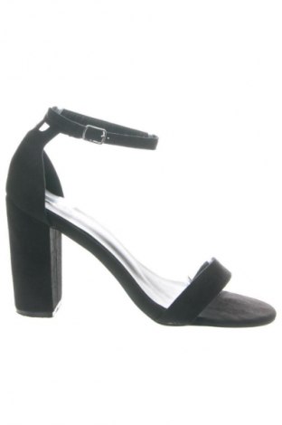 Sandalen Boohoo, Größe 40, Farbe Schwarz, Preis 16,36 €