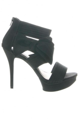 Sandalen Catwalk, Größe 38, Farbe Schwarz, Preis 88,00 €