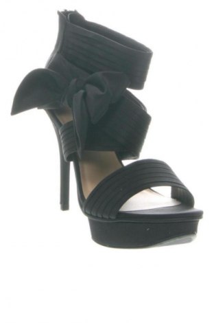 Sandalen Catwalk, Größe 38, Farbe Schwarz, Preis 88,00 €