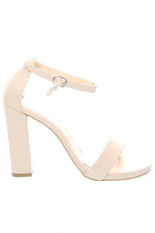 Sandale Unbranded, Mărime 39, Culoare Ecru, Preț 171,99 Lei