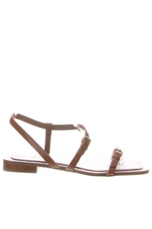 Sandale Zara, Mărime 40, Culoare Maro, Preț 75,99 Lei