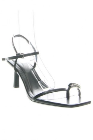 Sandale Zara, Mărime 41, Culoare Negru, Preț 75,99 Lei