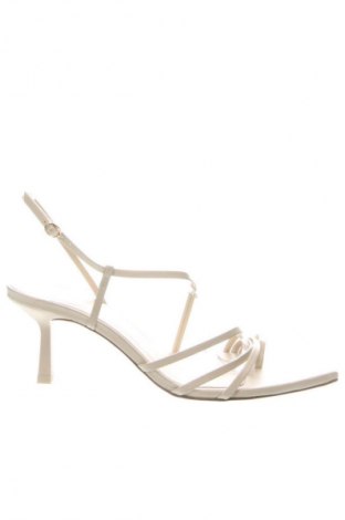 Sandale Zara, Mărime 40, Culoare Bej, Preț 75,99 Lei