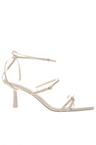 Sandale Zara, Mărime 40, Culoare Bej, Preț 75,99 Lei
