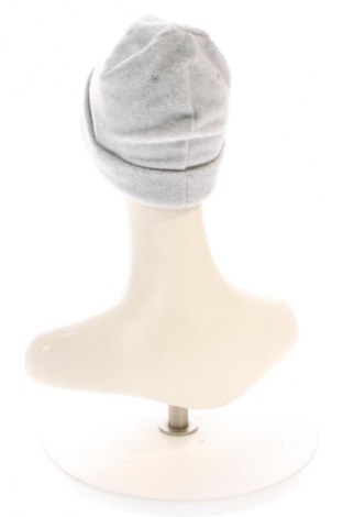 Шапка Nike, Цвят Сив, Цена 28,99 лв.