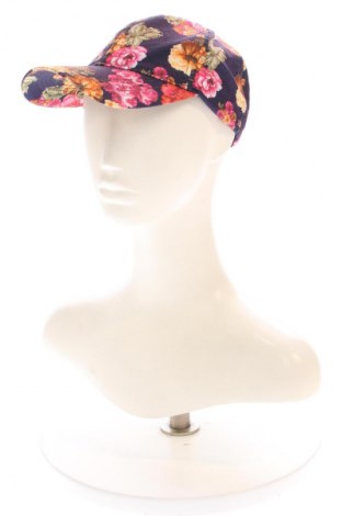 Căciulă Unbranded, Culoare Multicolor, Preț 37,00 Lei