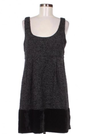 Latzkleid Zara, Größe L, Farbe Mehrfarbig, Preis € 9,99