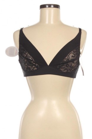 Podprsenka Triumph, Velikost M, Barva Černá, Cena  1 529,00 Kč