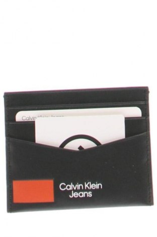 Cutiuță pentru cărți de vizită Calvin Klein Jeans, Culoare Negru, Preț 322,99 Lei