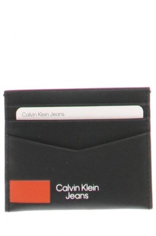 Cutiuță pentru cărți de vizită Calvin Klein Jeans, Culoare Negru, Preț 322,99 Lei