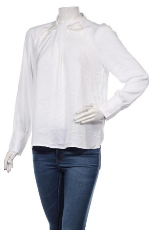 Damen Shirt Guess, Größe S, Farbe Weiß, Polyester, Preis 65,57 €