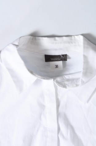 Дамска риза Yessica, Размер M, Цвят Бял, Цена 32,40 лв.