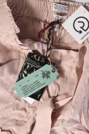 Дамски къс панталон Khujo, Размер S, Цвят Розов, Цена 34,65 лв.