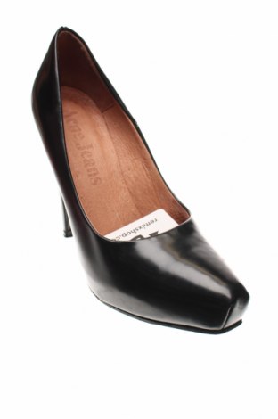Дамски обувки Acne, Размер 37, Цвят Черен, Цена 89,28 лв.