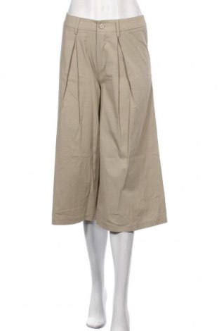 Дамски панталон Silvian Heach, Размер S, Цвят Зелен, Цена 269,00 лв.