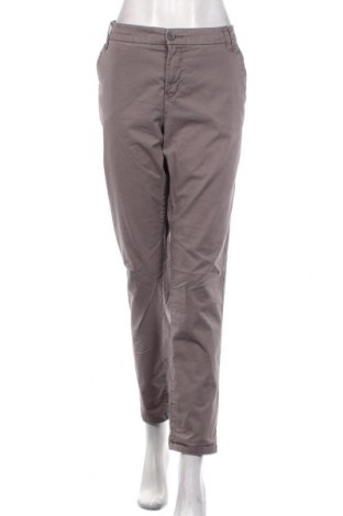 Дамски панталон Yessica, Размер XL, Цвят Сив, 98% памук, 2% еластан, Цена 31,45 лв.