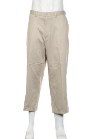 Мъжки панталон Haggar, Размер XL, Цвят Бежов, 61% памук, 37% полиестер, 2% еластан, Цена 36,91 лв.