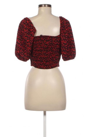 Дамска блуза Bershka, Размер L, Цвят Многоцветен, Цена 31,00 лв.