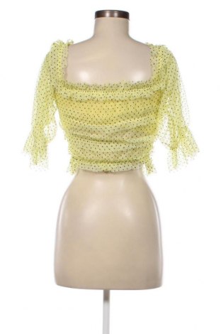 Γυναικεία μπλούζα Bershka, Μέγεθος S, Χρώμα Κίτρινο, Τιμή 15,98 €