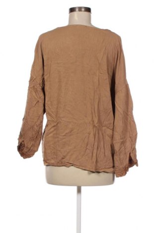 Γυναικεία μπλούζα Fiorella Rubino, Μέγεθος M, Χρώμα  Μπέζ, Τιμή 21,03 €