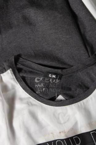 Дамска блуза G.W., Размер M, Цвят Многоцветен, Цена 34,00 лв.