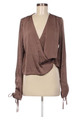 Дамска блуза Nly Trend, Размер L, Цвят Кафяв, Цена 31,00 лв.