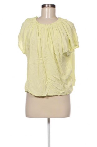 Γυναικεία μπλούζα Selected Femme, Μέγεθος XS, Χρώμα Κίτρινο, Τιμή 4,65 €