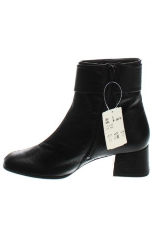 Dámské boty  Hogl, Velikost 38, Barva Černá, Cena  1 933,00 Kč