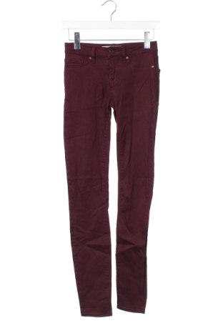 Damskie jeansy Marc By Marc Jacobs, Rozmiar XS, Kolor Fioletowy, Cena 59,56 zł