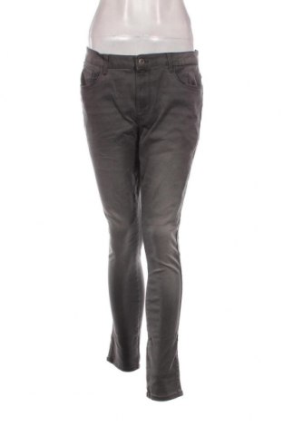 Γυναικείο Τζίν ONLY, Μέγεθος XL, Χρώμα Γκρί, Τιμή 10,16 €