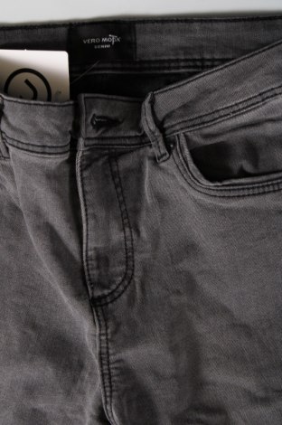 Damen Jeans Vero Moda, Größe M, Farbe Grau, Preis € 7,36