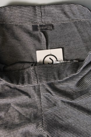 Damen Jeans Yessica, Größe S, Farbe Mehrfarbig, Preis 2,02 €