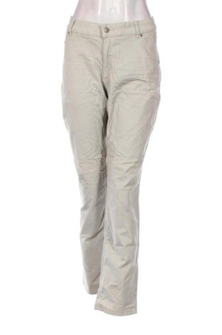 Pantaloni de velvet de femei Christian Berg, Mărime XL, Culoare Ecru, Preț 55,26 Lei