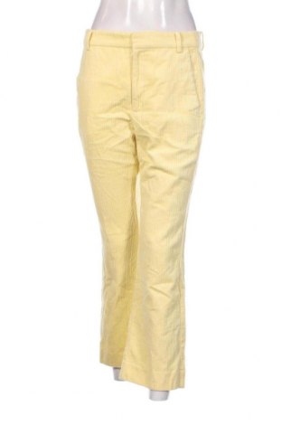 Damen Cordhose In Wear, Größe S, Farbe Gelb, Preis 25,58 €